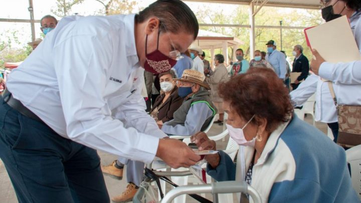 Aumentará a tres mil 900 pensión bimestral para adultos mayores en 2022