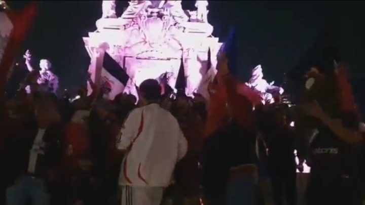 FESTEJAN AFICIONADOS EN EL ÁNGEL EL CAMPEONATO DEL ATLANTE (Video)