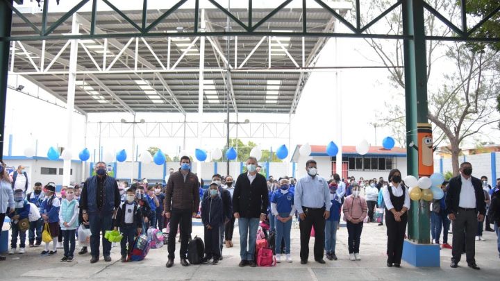 Inician clases presenciales en Tampico; Chucho Nader da bienvenida a alumnos