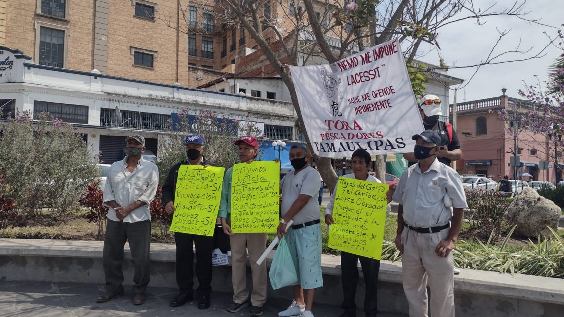 Pescadores de Tampico llevan 12 años esperando pago por derrame de petróleo