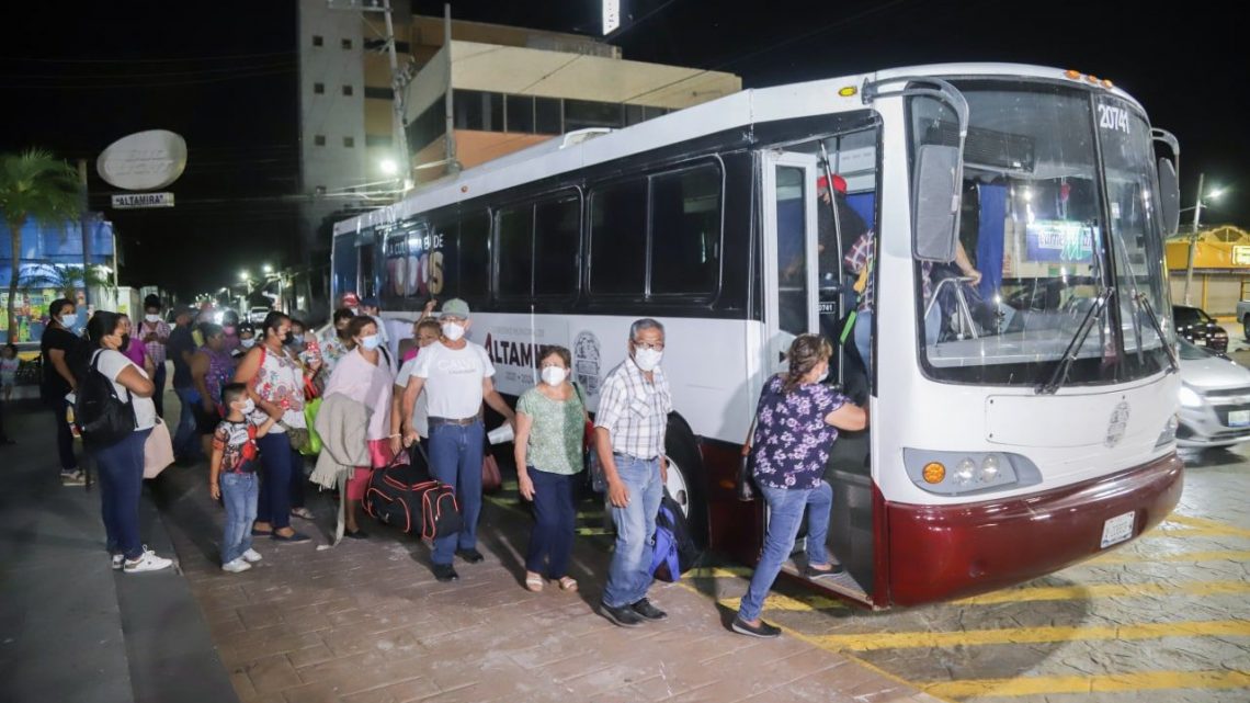 Trasladan a 15 altamirenses para operarse de cataratas