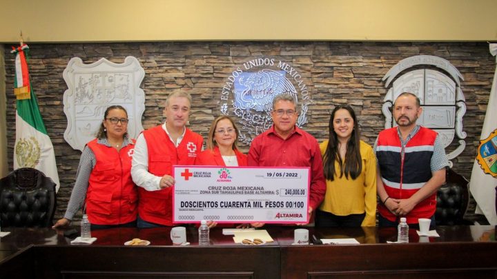 DIF Altamira realiza donativo a la Cruz Roja