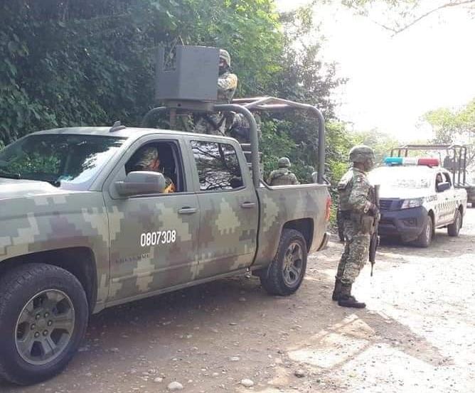 Trágica muerte de masculino, lo asesinan con arma blanca (Imágenes sensibles)