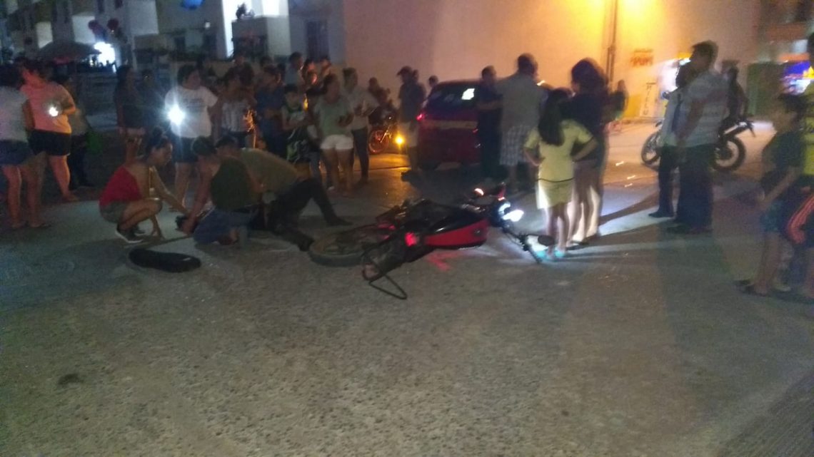 TAXISTA ARROLLA A MOTOCICLISTA