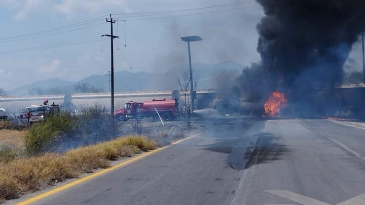 TREN CHOCA PIPA Y EXPLOTA, 3 LESIONADOS