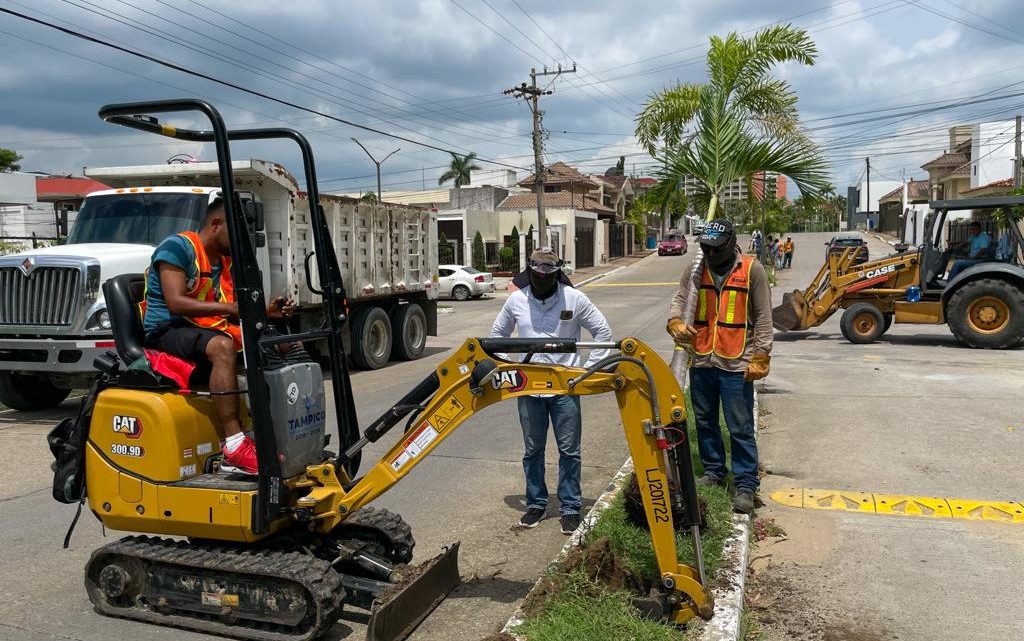 Amplía Chucho Nader Cobertura de Servicios Públicos