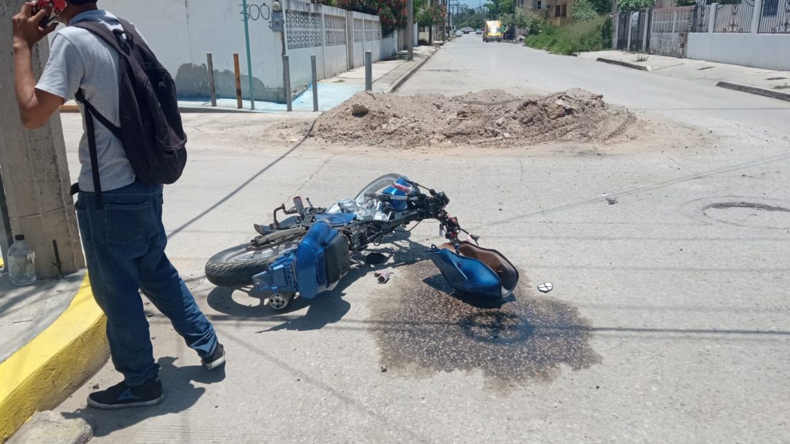 AUTO FANTASMA ARROLLA A MOTOCICLISTA