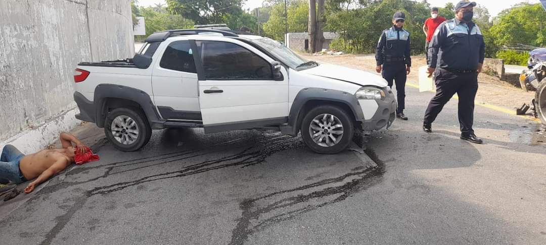 FORÁNEO CIRCULA EN CONTRA RUTA Y PROVOCA FUERTE ACCIDENTE