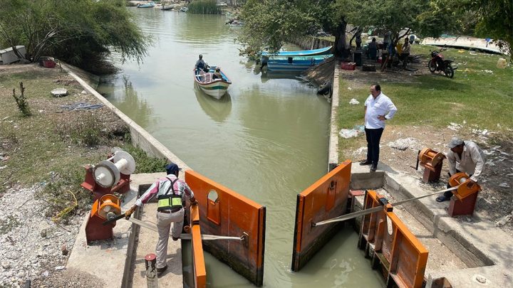 Supervisa gerente de COMAPA Altamira operación de compuertas de El Camalote