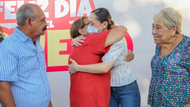 Festeja DIF Madero a los abuelitos