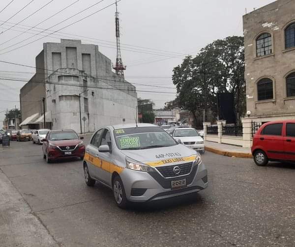 Piden no reubicar rampas del centro de Tampico