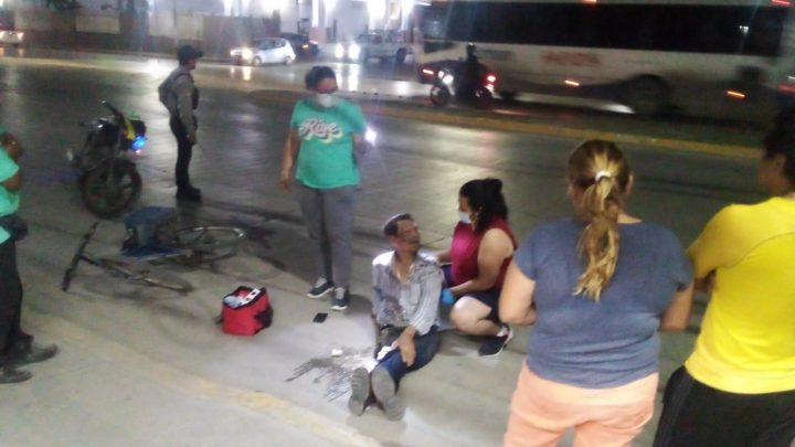 TRABAJADOR CAE DE SU BICICLETA