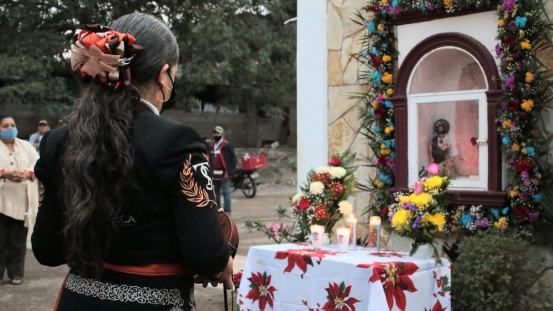 El director de Servicios Públicos, Luis Roberto Márquez, indicó que se encuentran los 3 panteones municipales en óptimas condiciones para recibir a cientos de familias