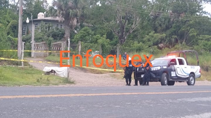 Localizan a hombre sin vida en una carretilla