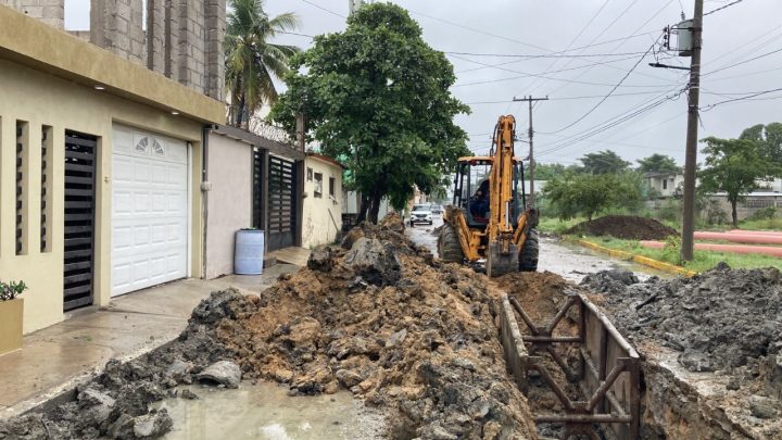 Repone COMAPA Altamira drenaje en Revolución Verde