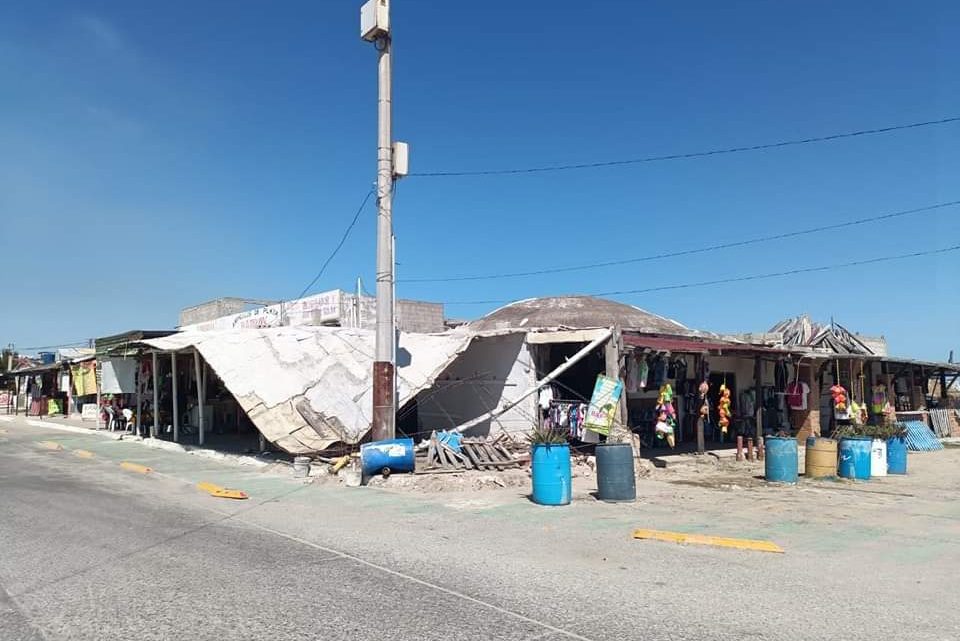 Piden colocar topes en glorieta de las Sirenas en Miramar