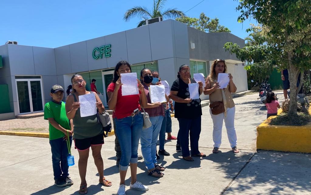 Vecinos del fraccionamiento Paseo Real de Altamira amenazan con bloquear Boulevard de los Ríos