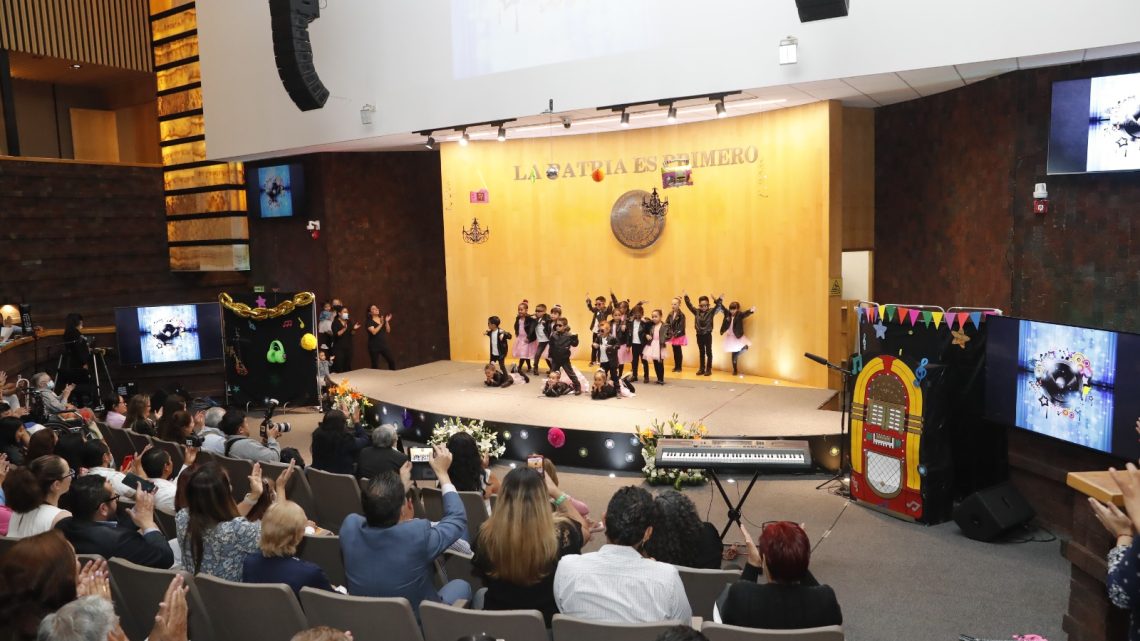 Realizan en la Cámara de Diputados el “Festejo del Día de las Madres” del Cendi