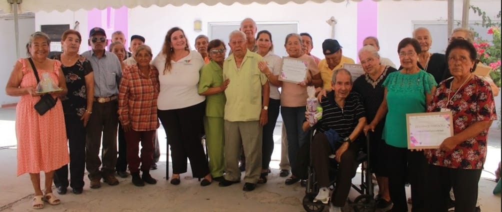 Abuelitos ecológicos son reconocidos por su labor en el Sistema DIF Madero