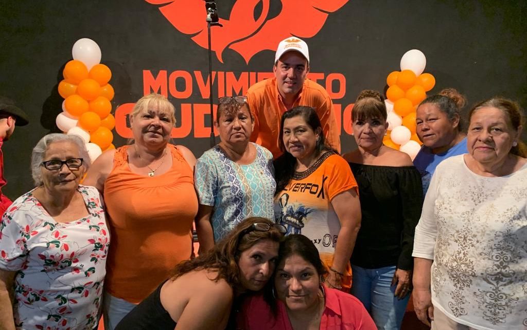 El movimiento de la alegría festeja a las madres neolaredenses