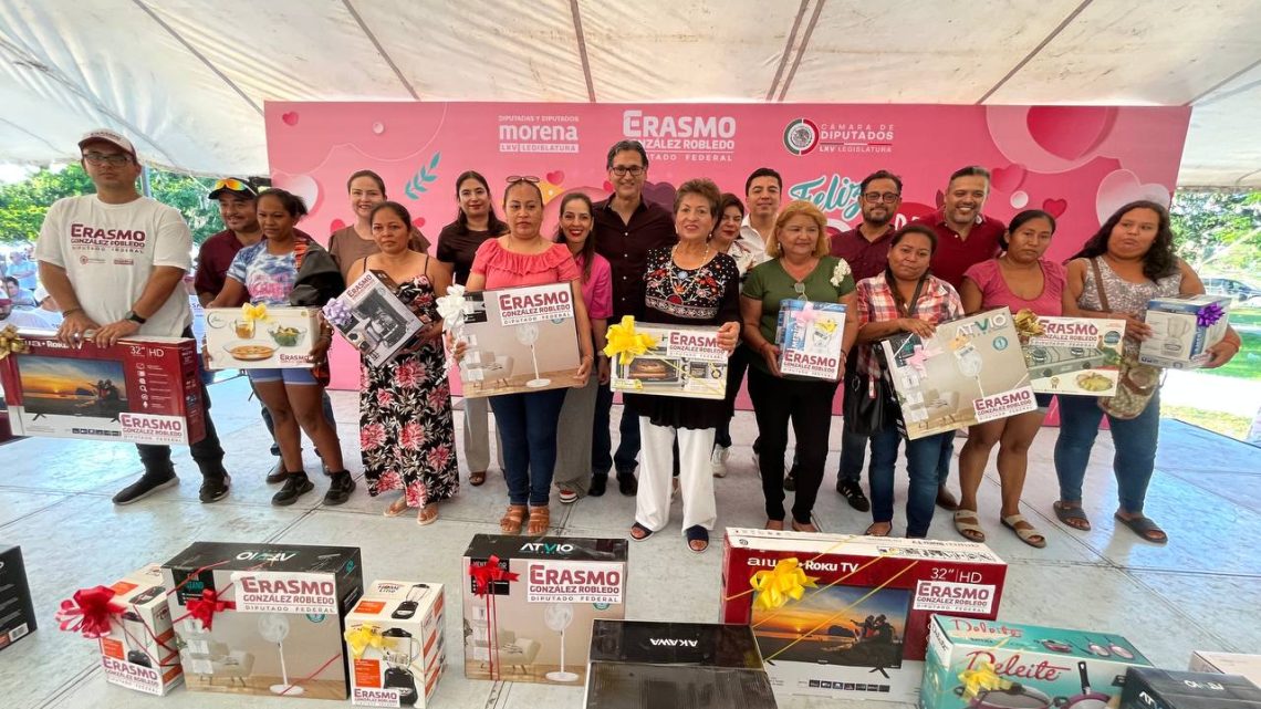 Diputado Erasmo González celebra a las madres de Ciudad Madero