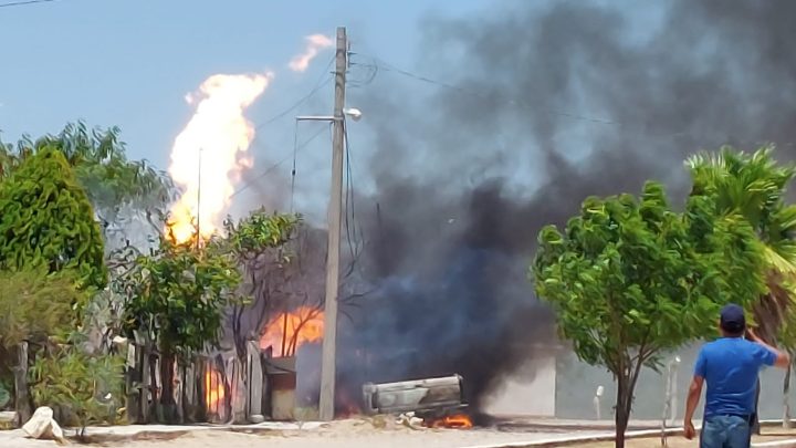 Guardia Estatal atiende accidente de pipa