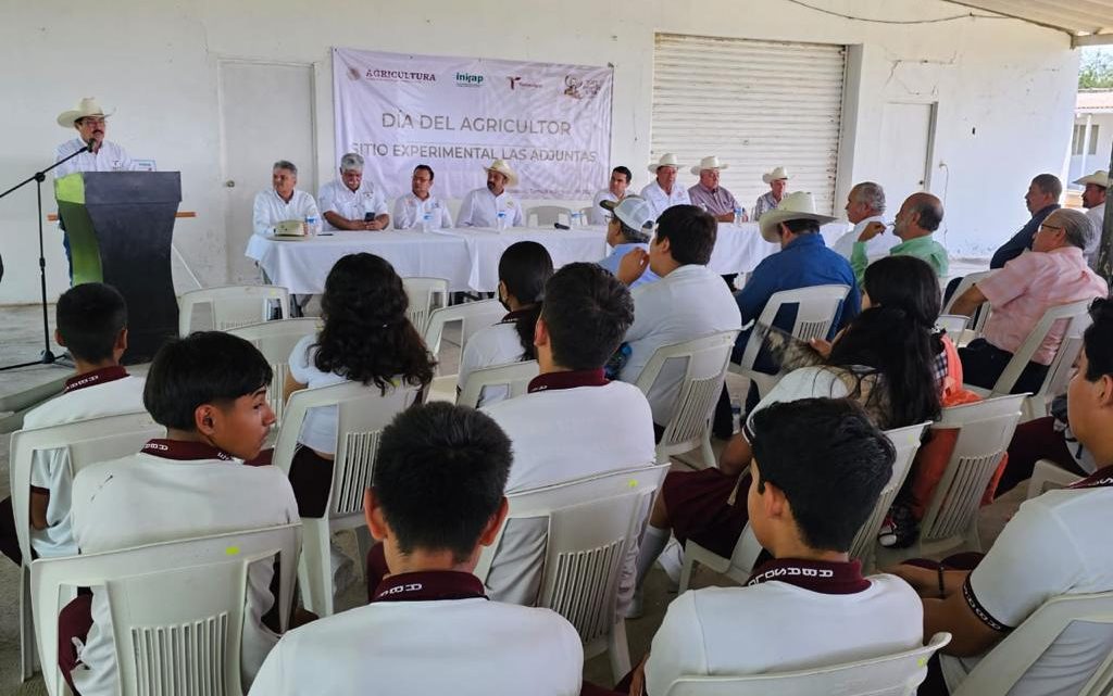 Celebran el Día del Agricultor en el campo experimental de Abasolo