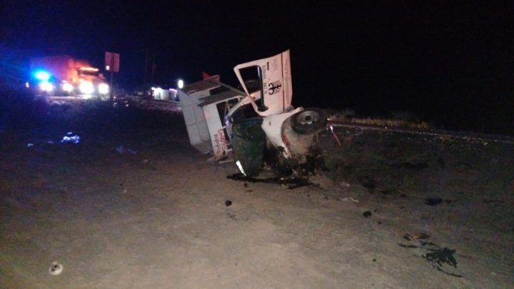 Atiende Guardia Estatal volcadura con conductor lesionado