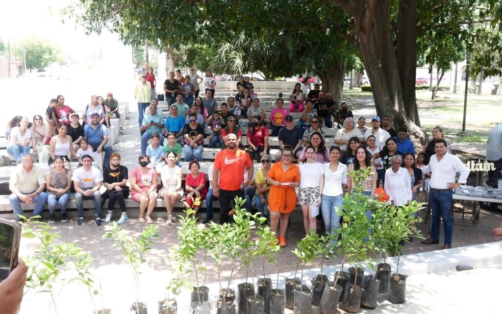 Fomenta Mayra Benavides educación ambiental en equipo con empresarios y sociedad civil