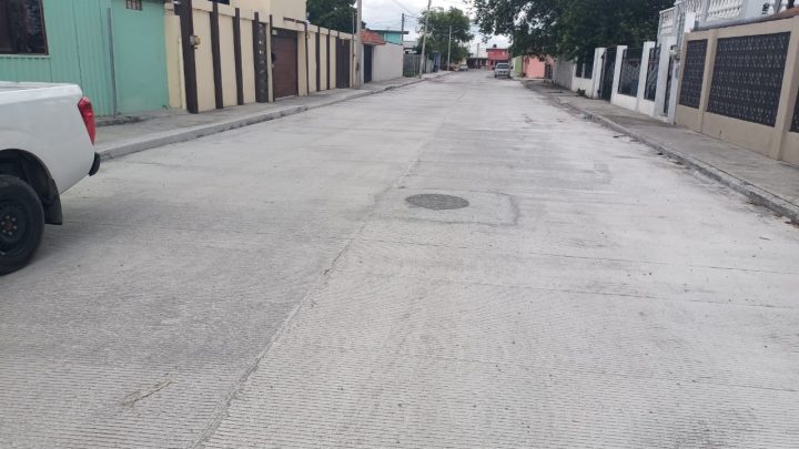 Avanzan trabajos de pavimentación, rehabilitación y bacheo en calles de Matamoros