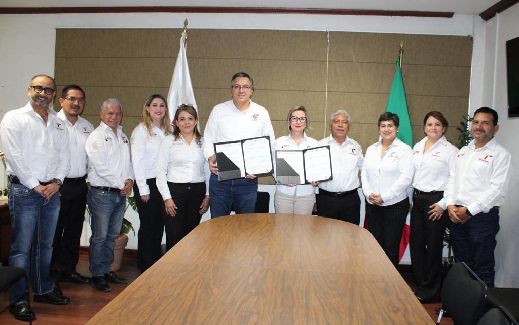 Suman a estudiantes de bachillerato al Movimiento Nacional por la Alfabetización y la Educación