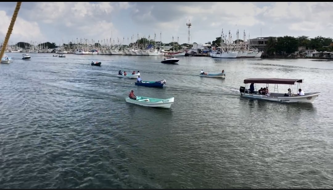 Realizan la onceava edición de la tradicional procesión náutica a la «Virgen del Carmen»