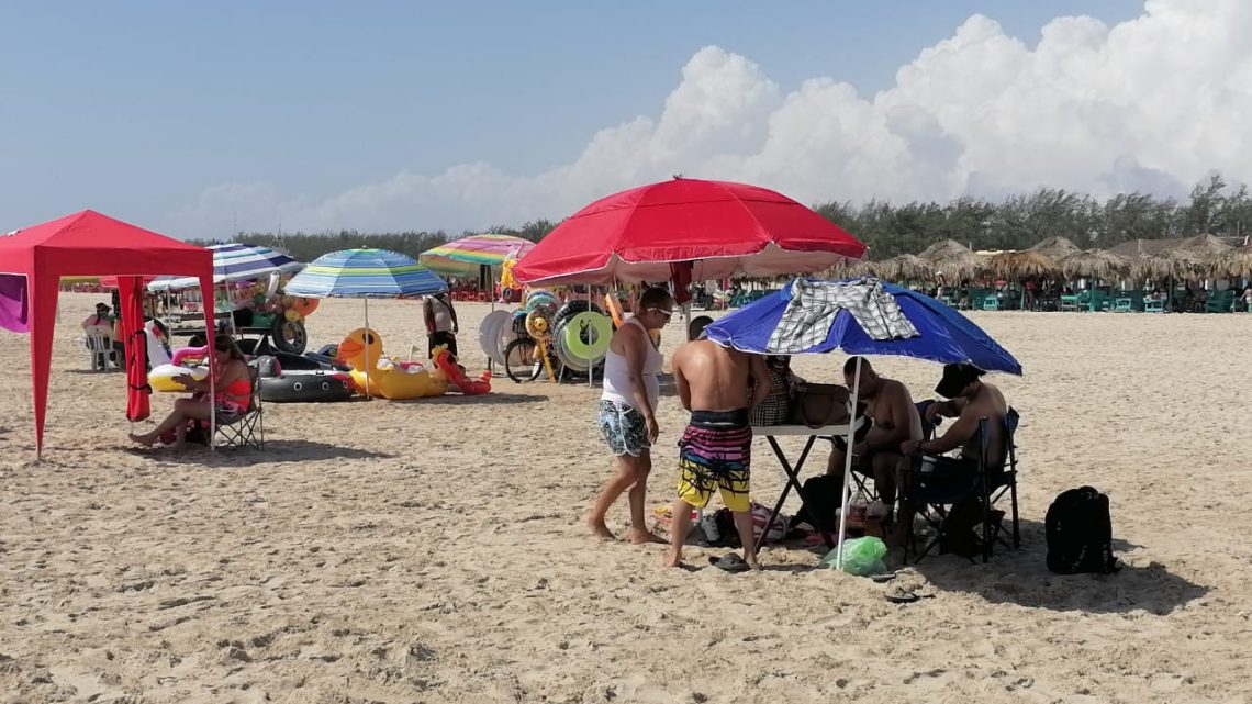 Playa Miramar preferida de regios por brindar seguridad a vacacionistas