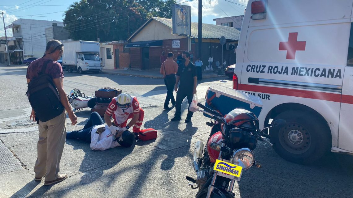 Cafre deja lesionado a un motociclista