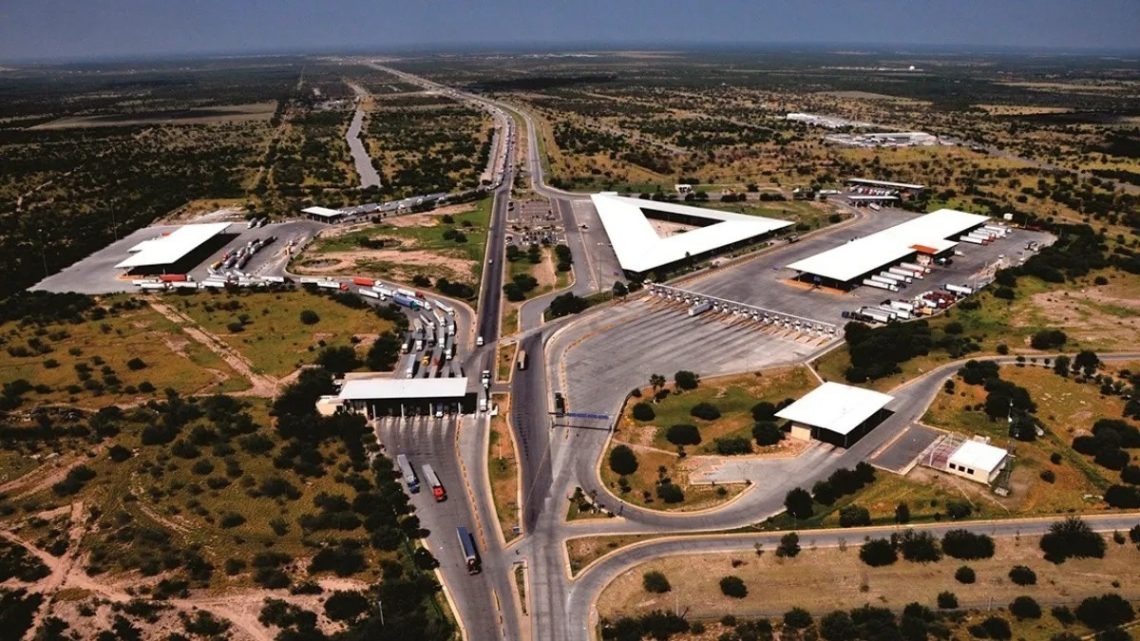 Expansión de Puente del Comercio Mundial en Nuevo Laredo, obra prioritaria en Tamaulipas: Secretaría de Economía