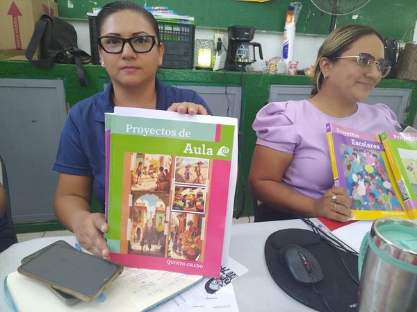 Distribuyen en direcciones de escuelas de nivel básico más de 270 mil libros de texto gratuitos