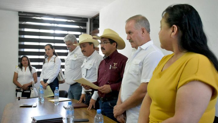 Preside Dámaso Anaya reunión de Consejo Distrital para el Desarrollo Rural