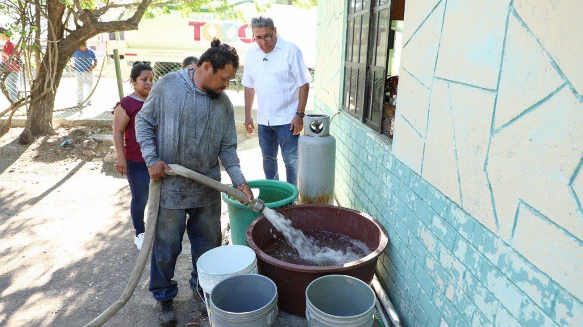 No me retiro hasta que regrese el agua: alcalde AMM ante desabasto en el ejido Río Tamiahua