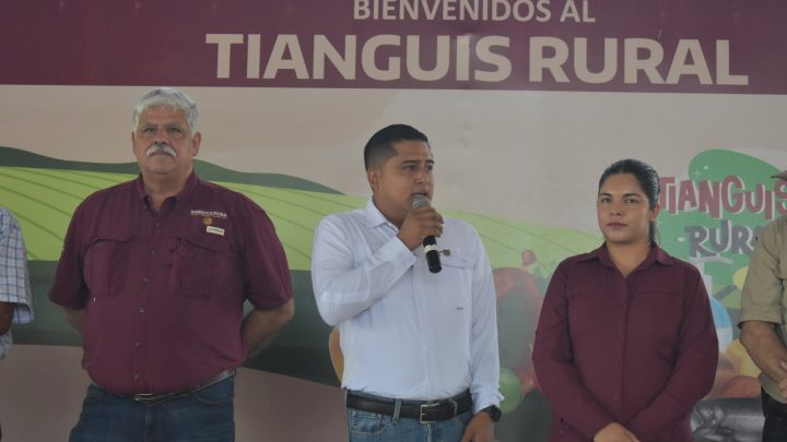 Llevan Tianguis Rural hasta el poblado el Barretal