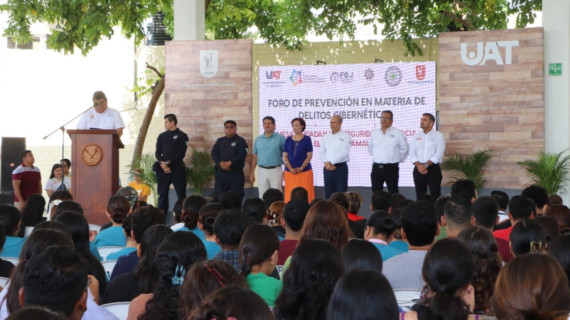 Guardia Estatal Cibernética orienta a universitarios de El Mante