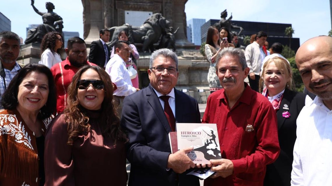 Con ceremonia cívica conmemoran Batalla del 1829 en el Ángel de la Independencia en CDMX