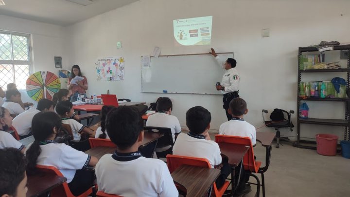 Guardia Estatal de Género visita escuela riobravense