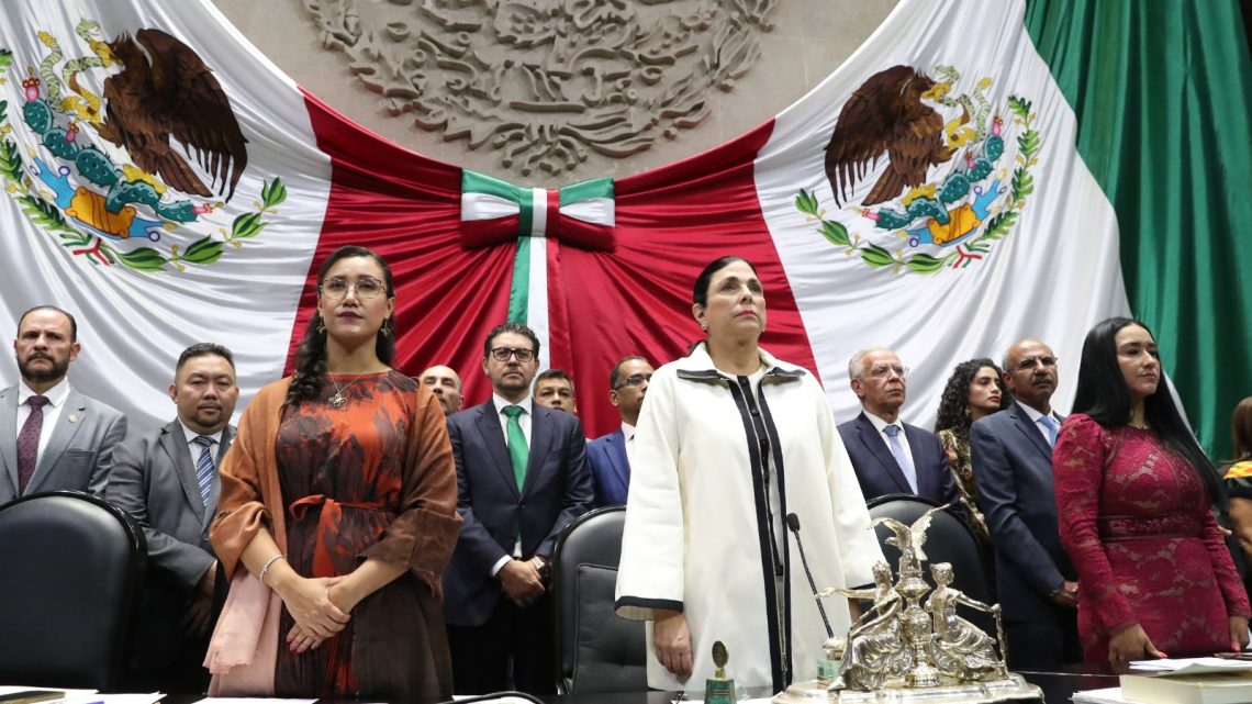 Cámara de Diputados guardó minuto de silencio por víctimas del derrumbe de iglesia en Ciudad Madero