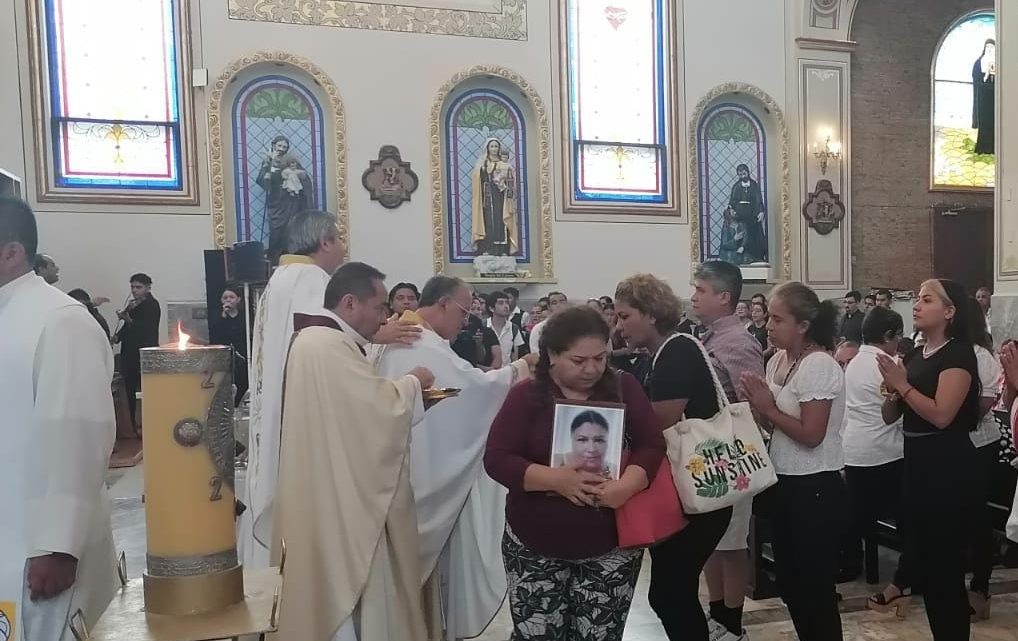 Víctima del colapso de la iglesia aún alcanzó a mandar mensaje avisando estar bajo los escombros