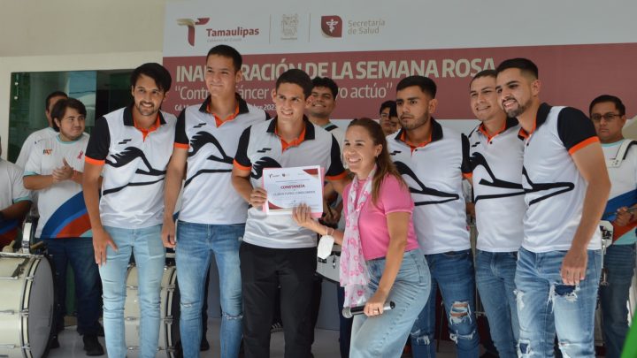 Correcaminos forma parte de la Semana Rosa en el Centro Oncológico