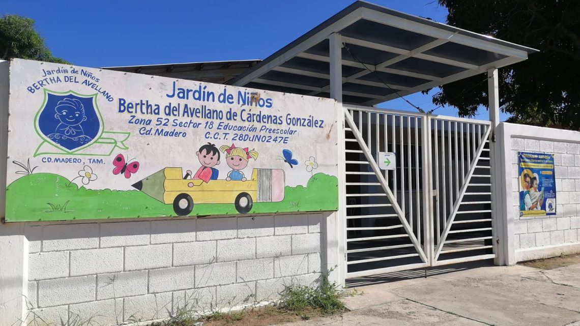 Roban Jardín de Niños en Ciudad Madero; Bertha del Avellano de Cárdenas González