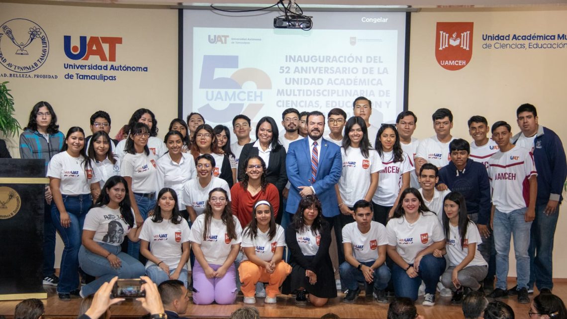 Celebra la UAMCEH UAT 52 años de formar profesionales de excelencia