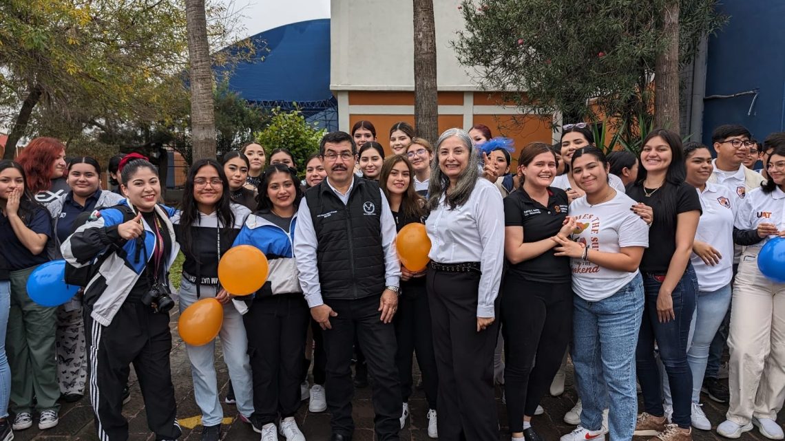 Visita Dámaso Anaya las facultades de la UAT en Matamoros