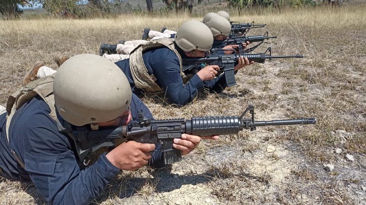 Agentes de la Policía de Investigación de El Mante se Capacitan en Armamento y Tiro Policial