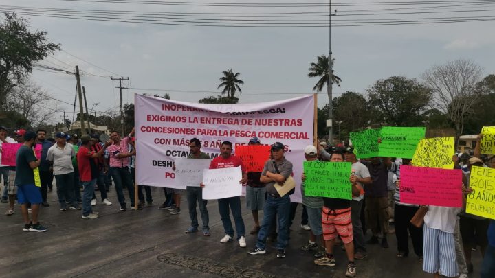 Concluye bloqueo de pescadores